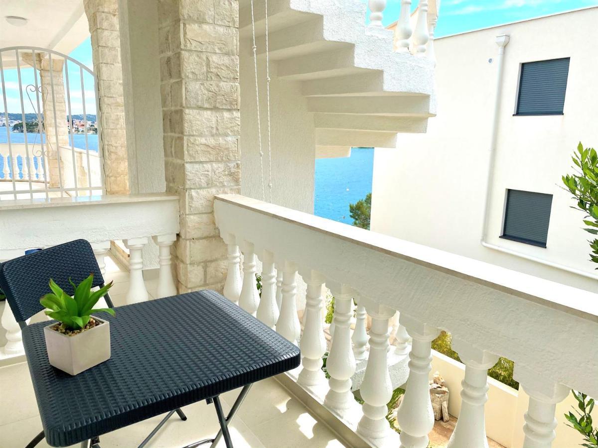Villa Maluma Rogoznica  Bagian luar foto