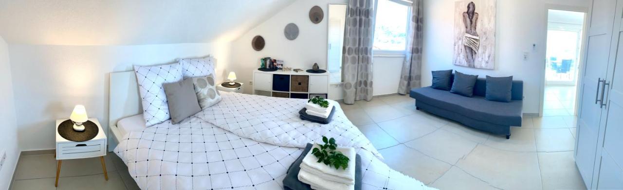 Villa Maluma Rogoznica  Bagian luar foto
